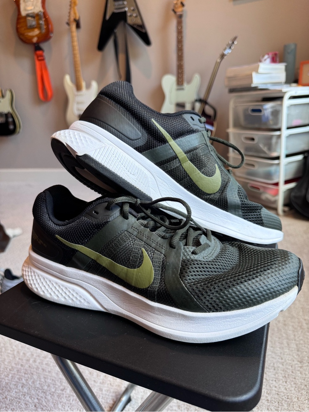 Nike Run Swift 3 Black and Olive Green Running Shoes